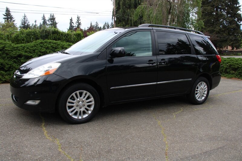 Used 2009 Toyota Sienna XLE Limited AWD/4WD image 1