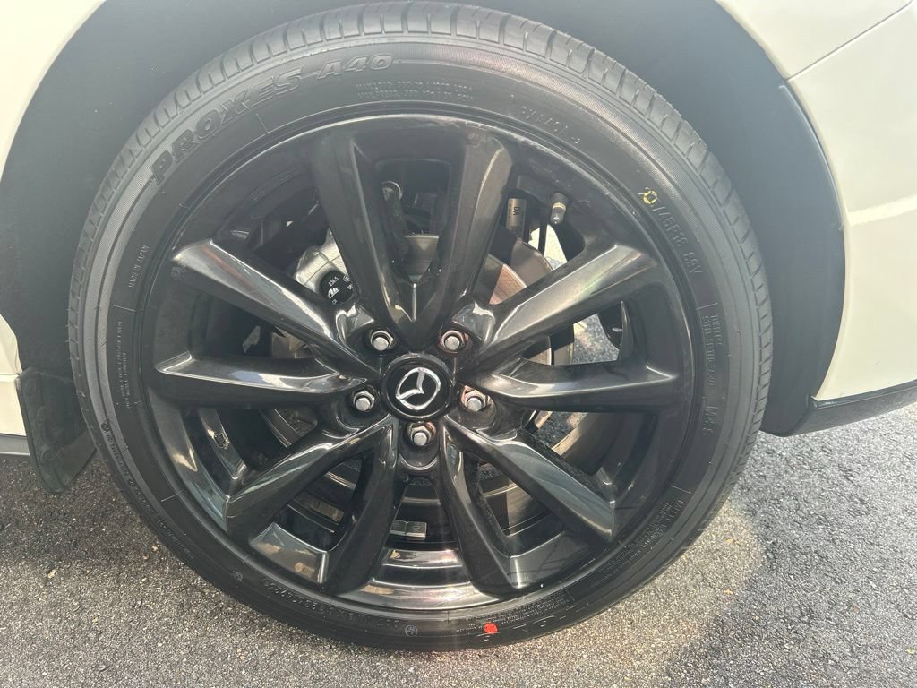 Certified 2022 MAZDA MAZDA3 s FWD image 5