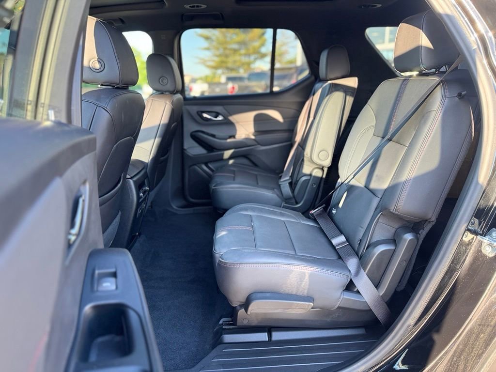 Used 2024 Chevrolet Traverse RS w/ LPO, Floor Liner Package AWD/4WD image 26