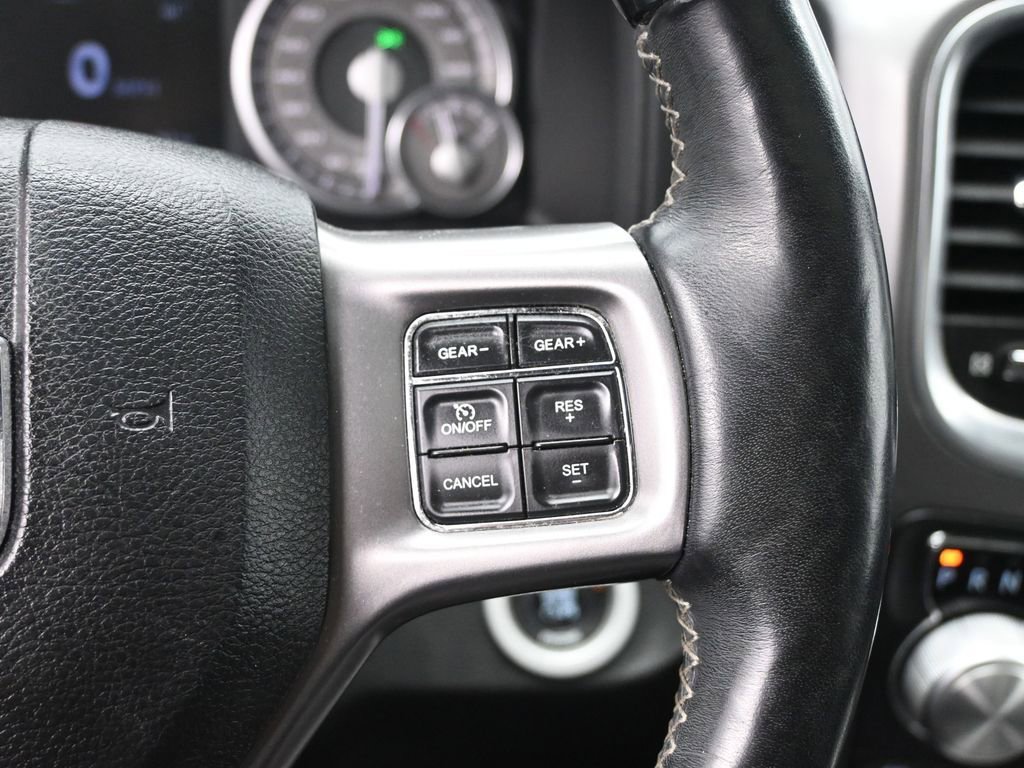 Used 2016 RAM 1500 Limited image 12