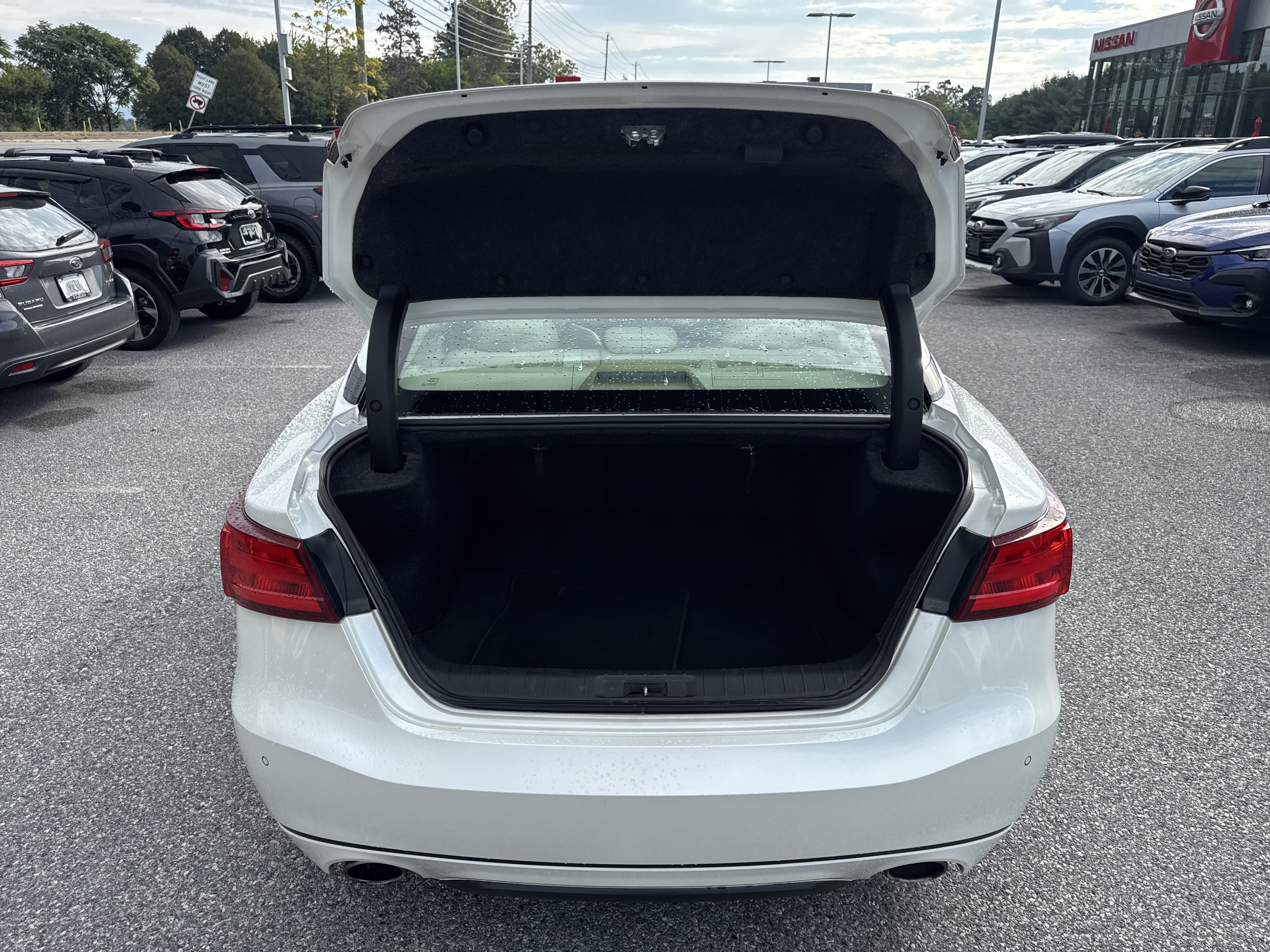 Used 2017 Nissan Maxima 3.5 SL FWD image 24