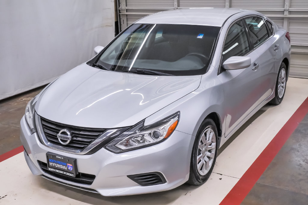 Used 2018 Nissan Altima 2.5 S w/ S Convenience Package FWD image 1