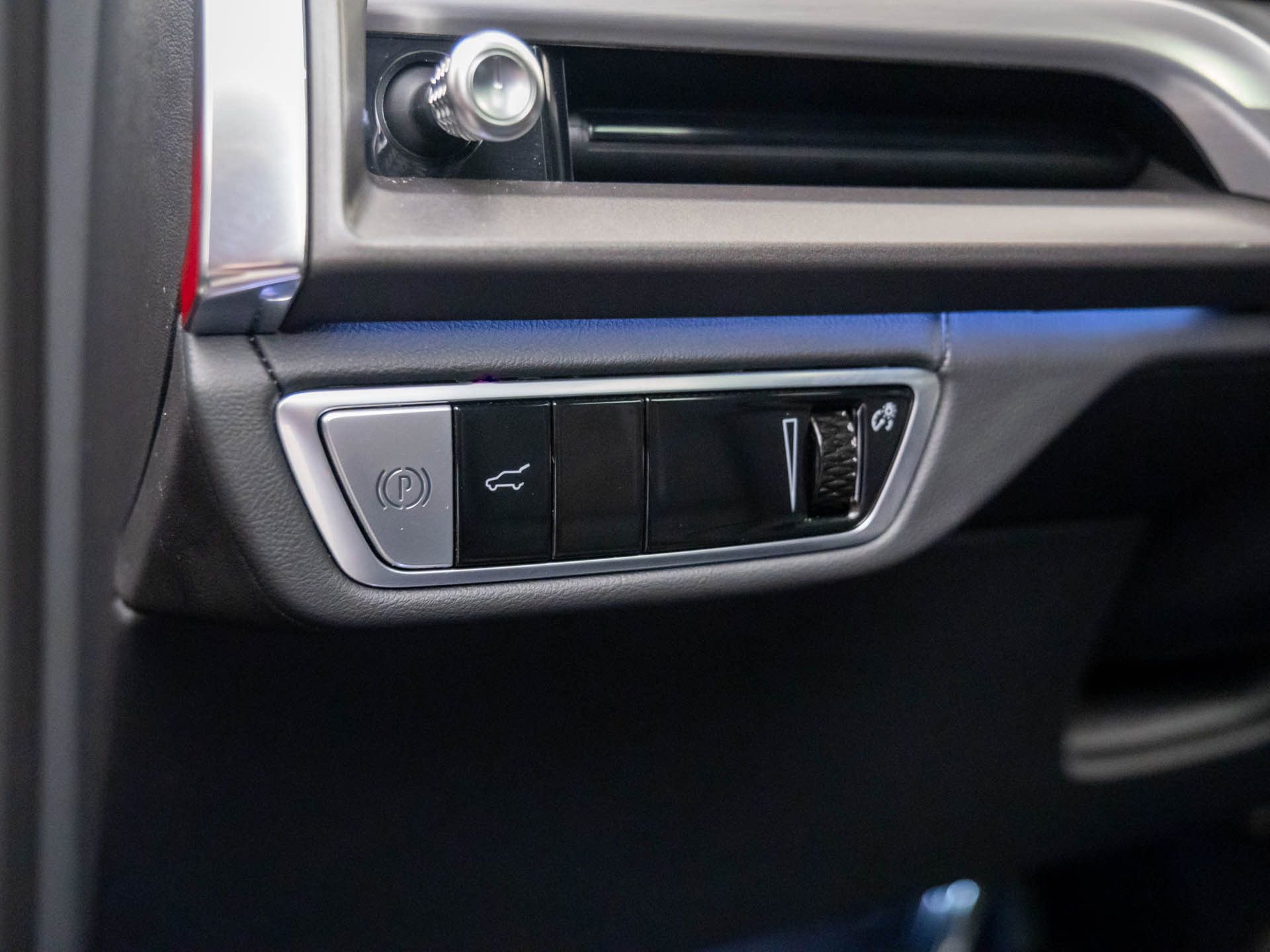 New 2026 Cadillac Vistiq Sport image 29