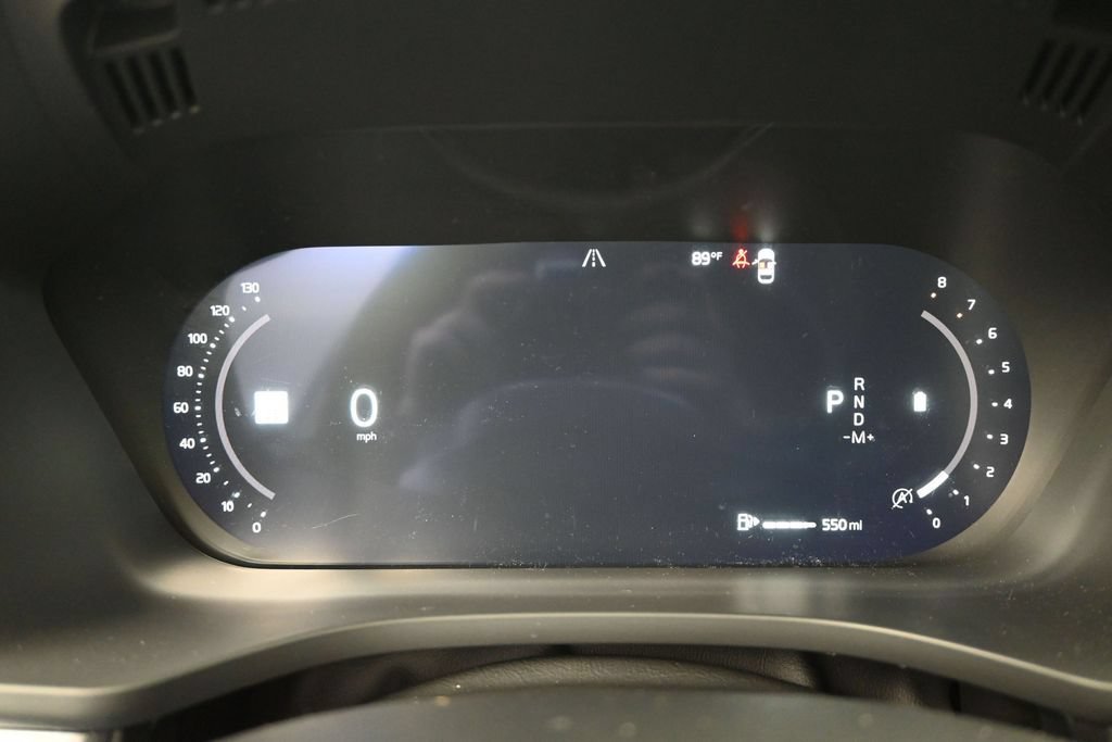 Used 2024 Volvo XC60 B5 Plus AWD/4WD image 11