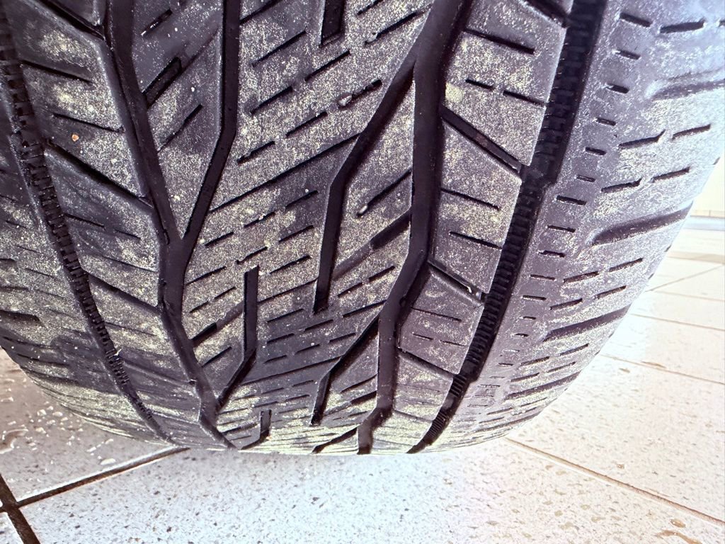 Used 2024 GMC Acadia Denali w/ LPO, Floor Liner Package image 22