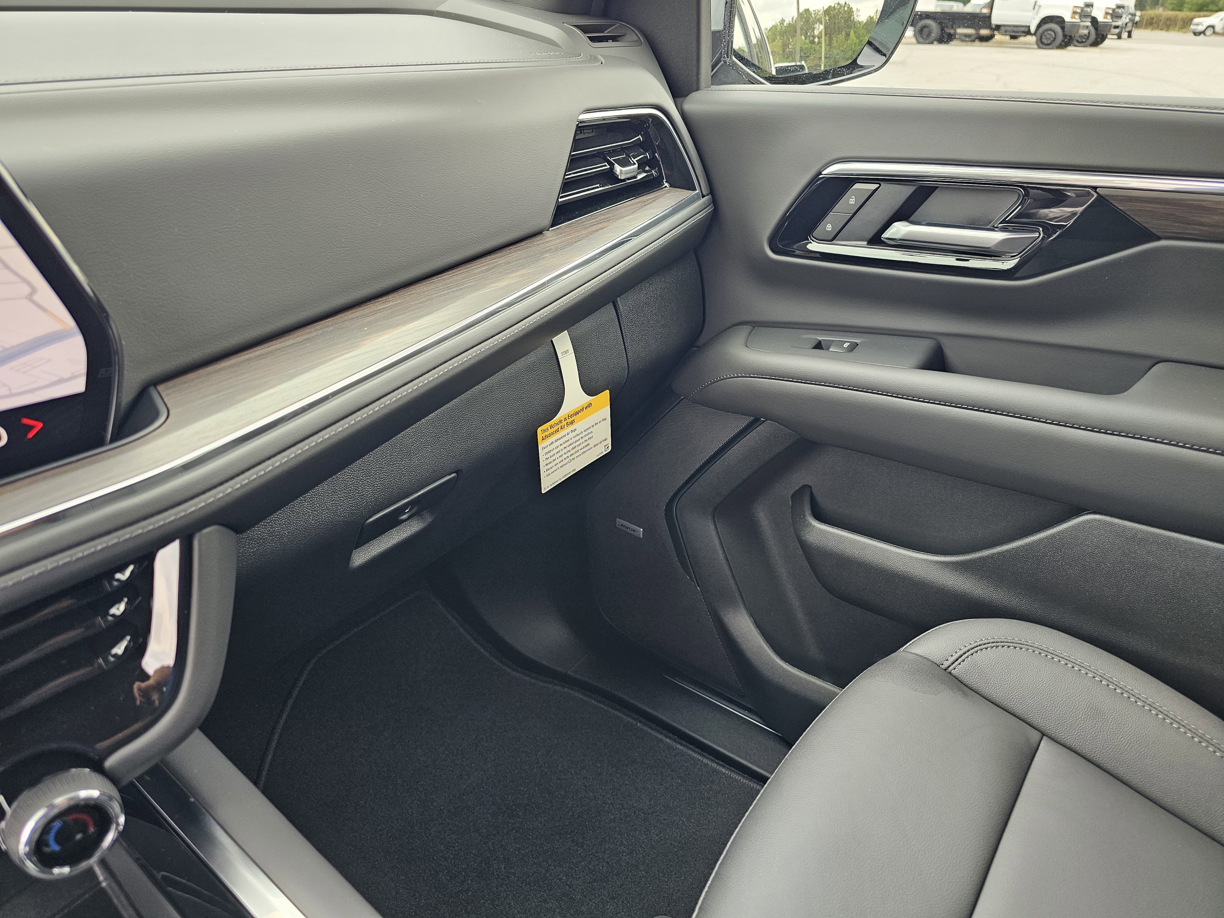 New 2026 Chevrolet Suburban LT w/ Comfort Package image 62