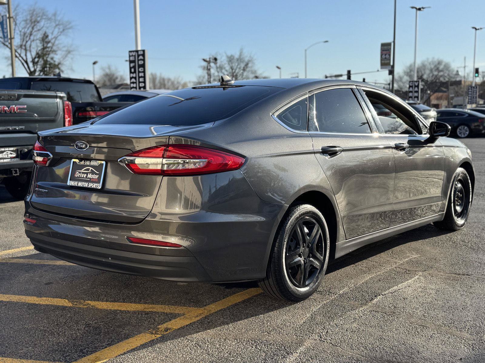 Used 2020 Ford Fusion S FWD image 8