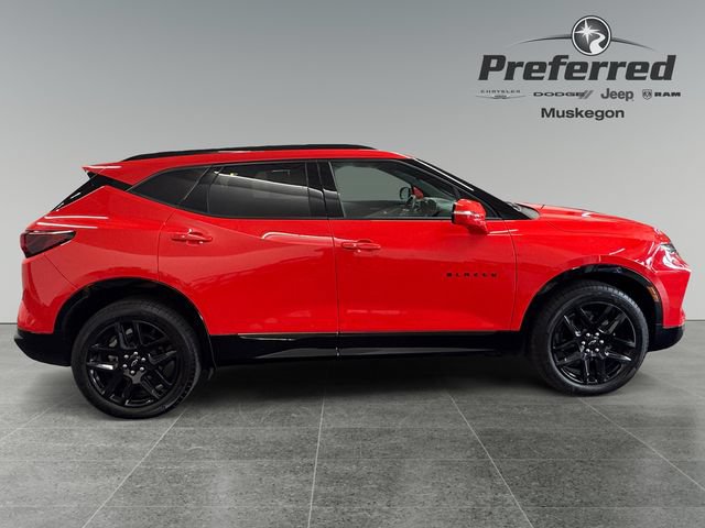 Used 2025 Chevrolet Blazer RS w/ Enhanced Convenience Package AWD/4WD image 8