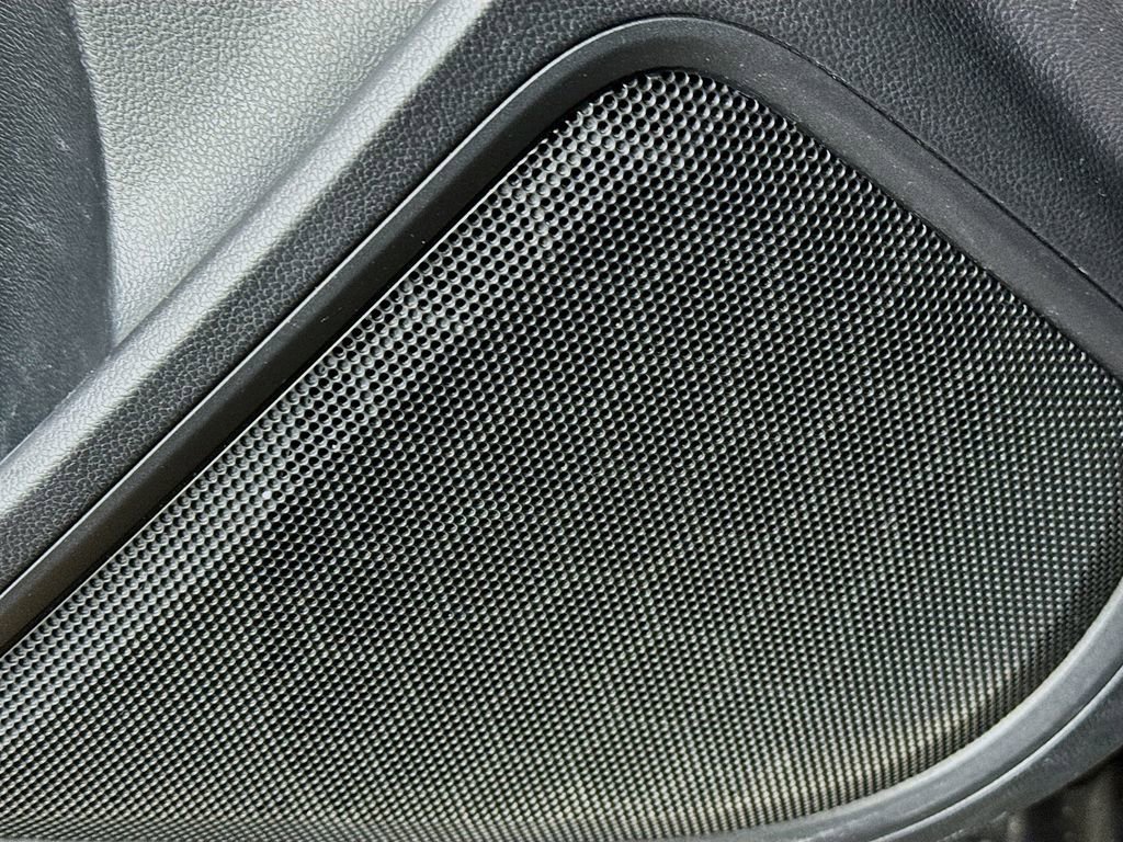 Used 2022 Subaru Outback Premium image 21