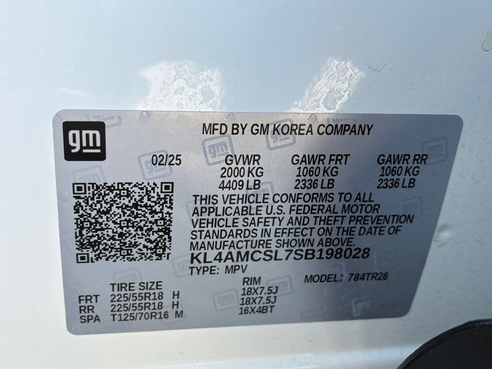 Used 2025 Buick Encore GX Preferred AWD/4WD image 28