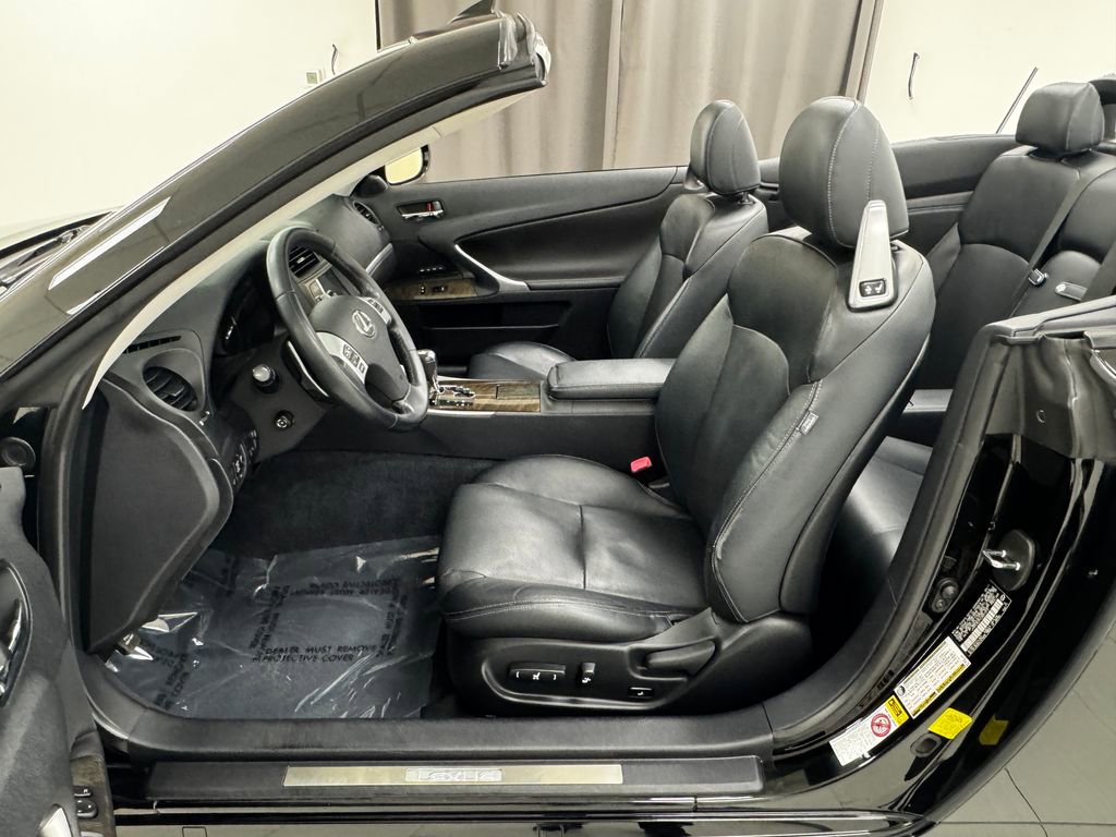 Used 2012 Lexus IS 350C image 18