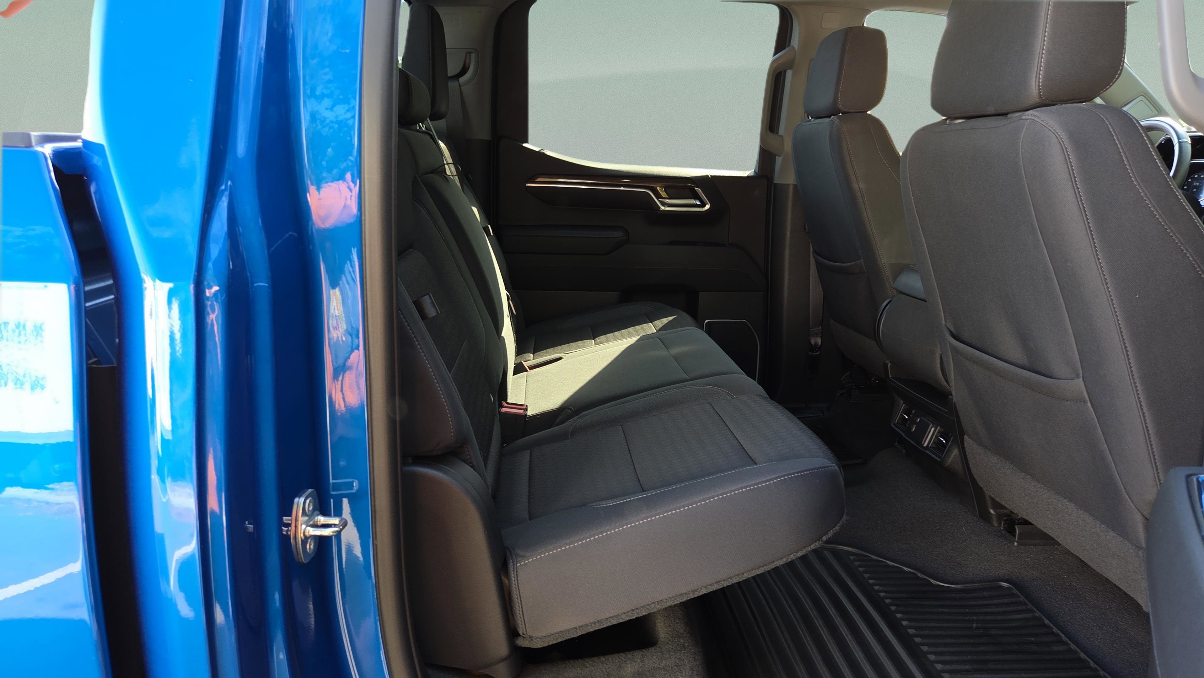 Used 2023 Chevrolet Silverado 1500 LT image 19