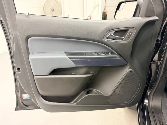 Certified 2022 Chevrolet Colorado Z71 w/ Safety Package AWD/4WD image 17