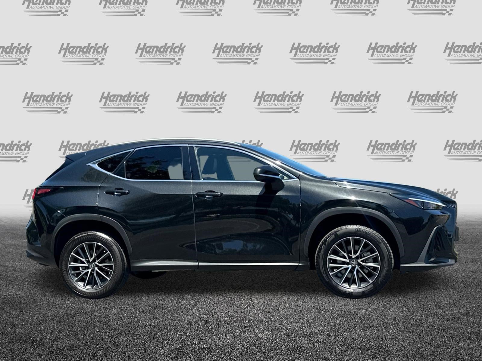 Certified 2023 Lexus NX 350h AWD w/ Towing Package (2000 Lbs) image 3