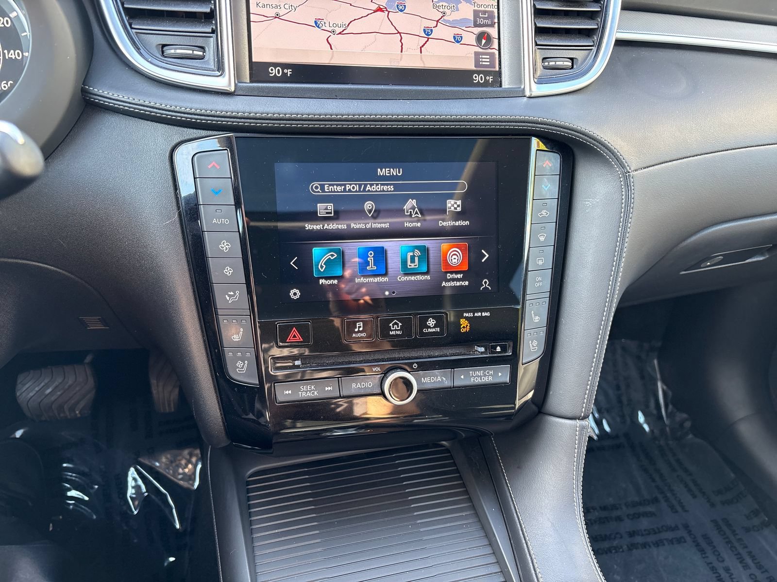 Certified 2020 INFINITI QX50 Sensory w/ Climate Package AWD/4WD image 17