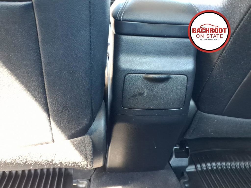 Used 2017 Toyota Corolla SE w/ Body Protection Package FWD image 28