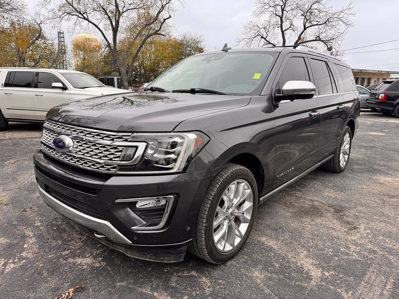 Used 2018 Ford Expedition Max Platinum image 9