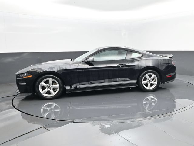 Used 2019 Ford Mustang Coupe RWD image 5