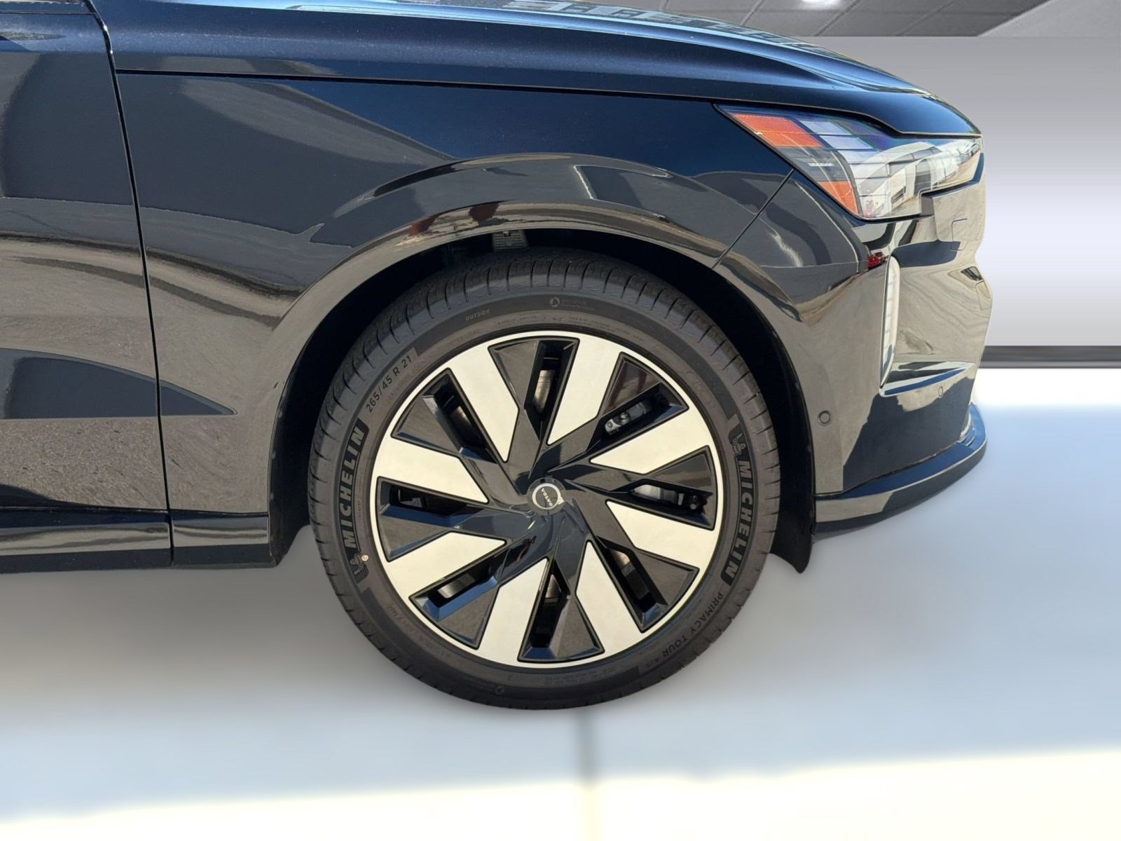 New 2026 Volvo EX90 Ultra AWD/4WD image 13