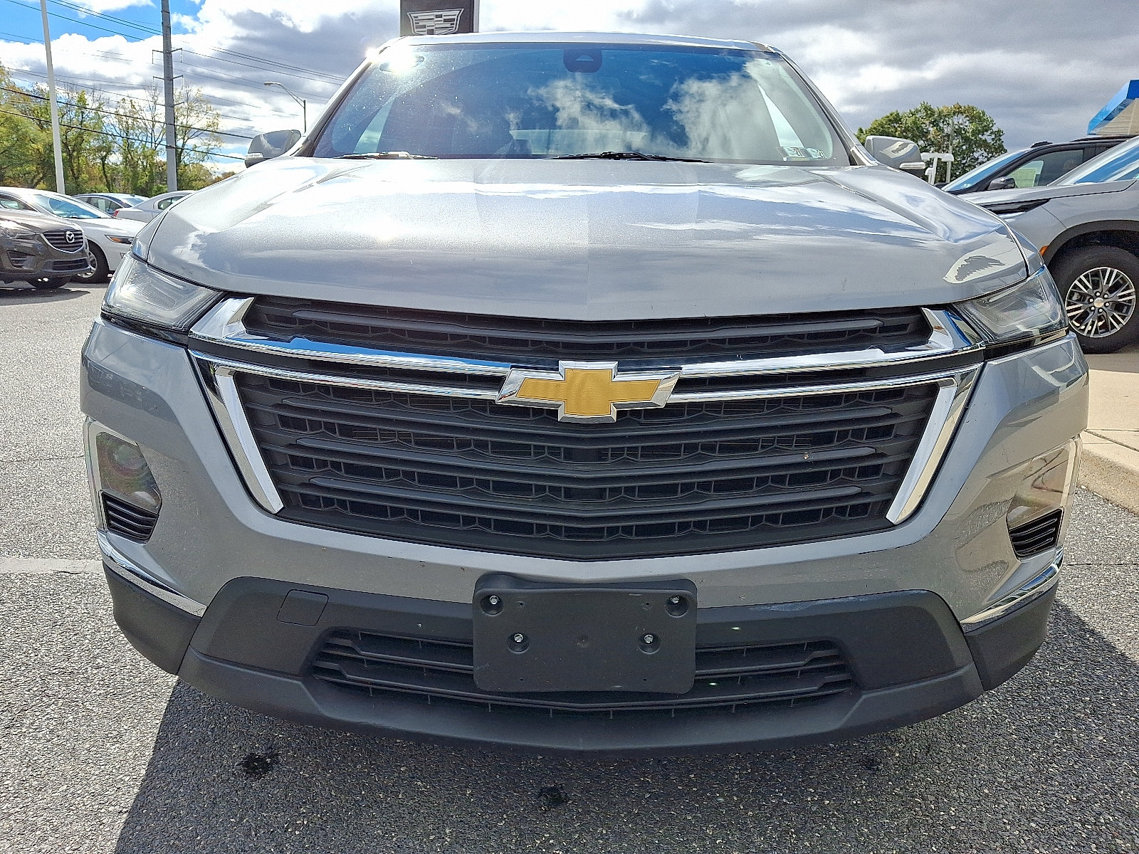 Certified 2023 Chevrolet Traverse LS w/ Safety Package FWD image 2