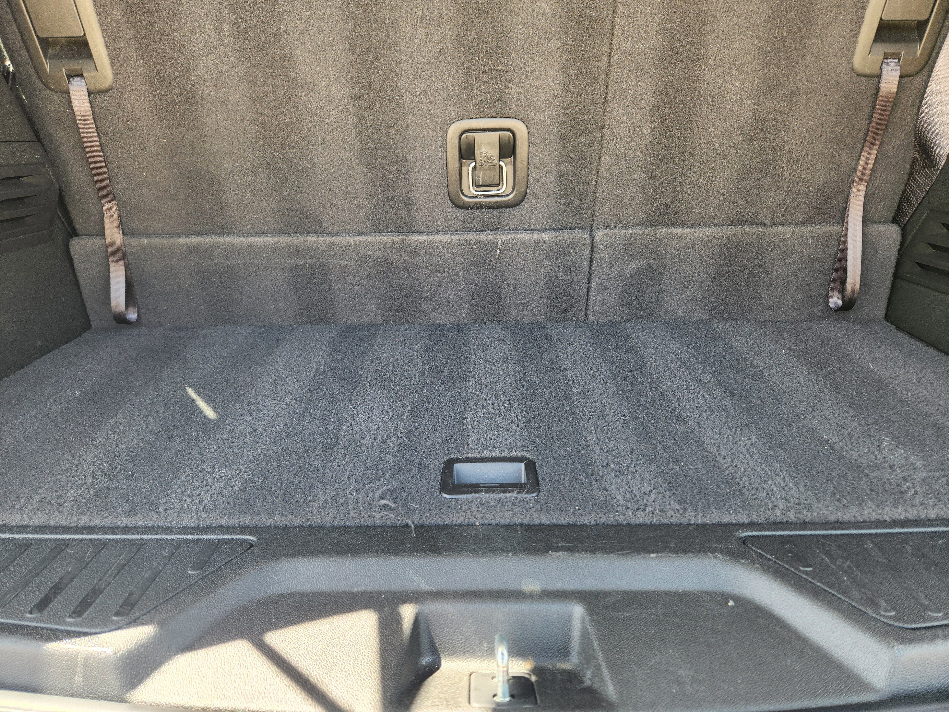 Used 2015 GMC Acadia SLT image 27