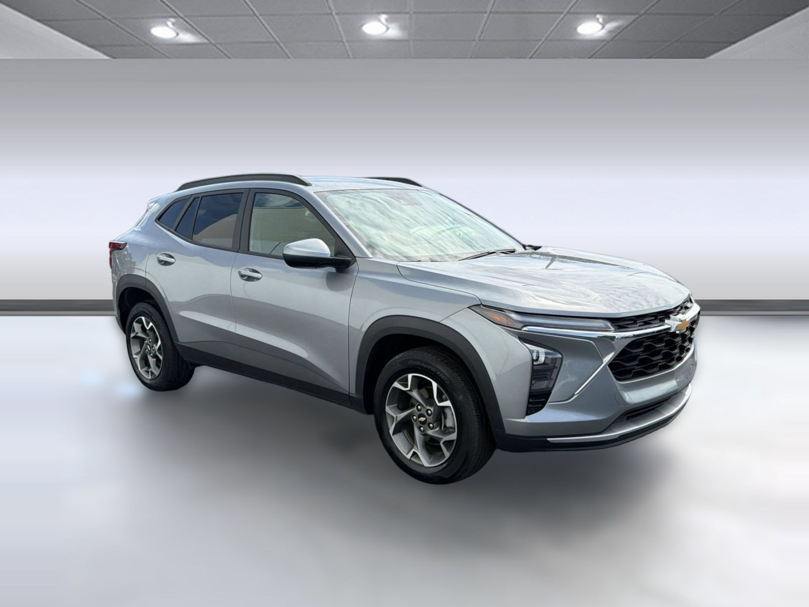 Used 2025 Chevrolet Trax LT FWD image 6