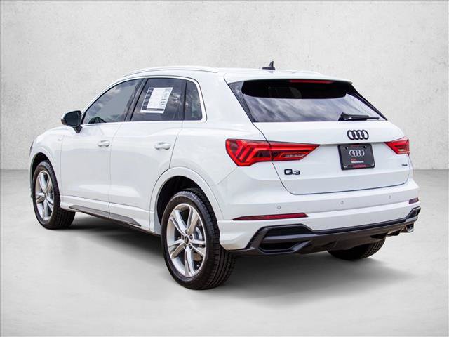 Used 2022 Audi Q3 2.0T Premium Plus w/ Premium Plus Package AWD/4WD image 7