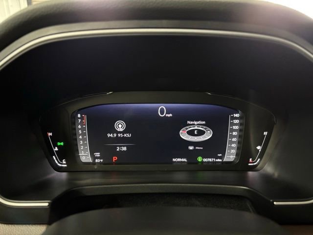 Used 2025 Honda Pilot Elite image 21