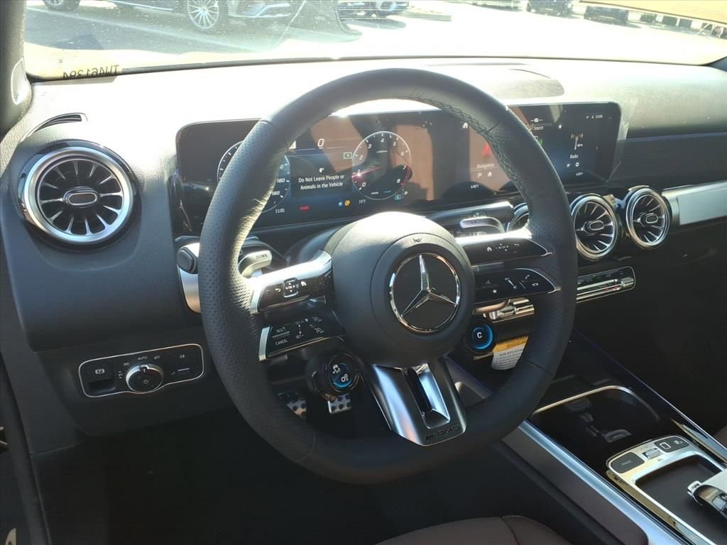 New 2026 Mercedes-Benz GLB 35 AMG 4MATIC image 16