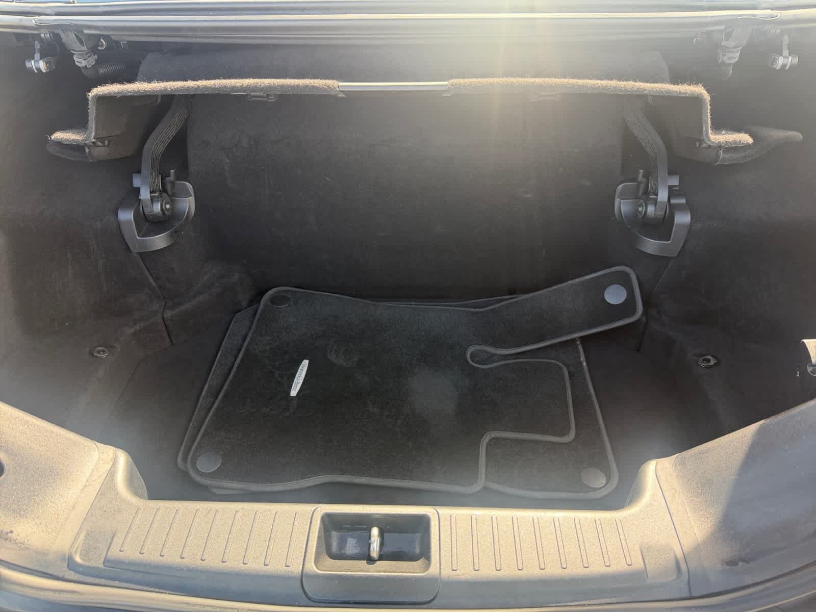 Used 2013 Mercedes-Benz SL 550 image 23