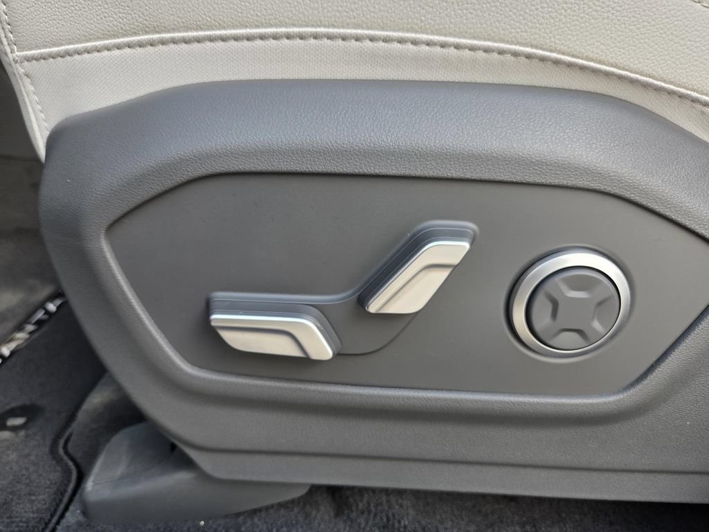 New 2027 Hyundai Santa Fe Limited w/ Tow & Go Package FWD image 20