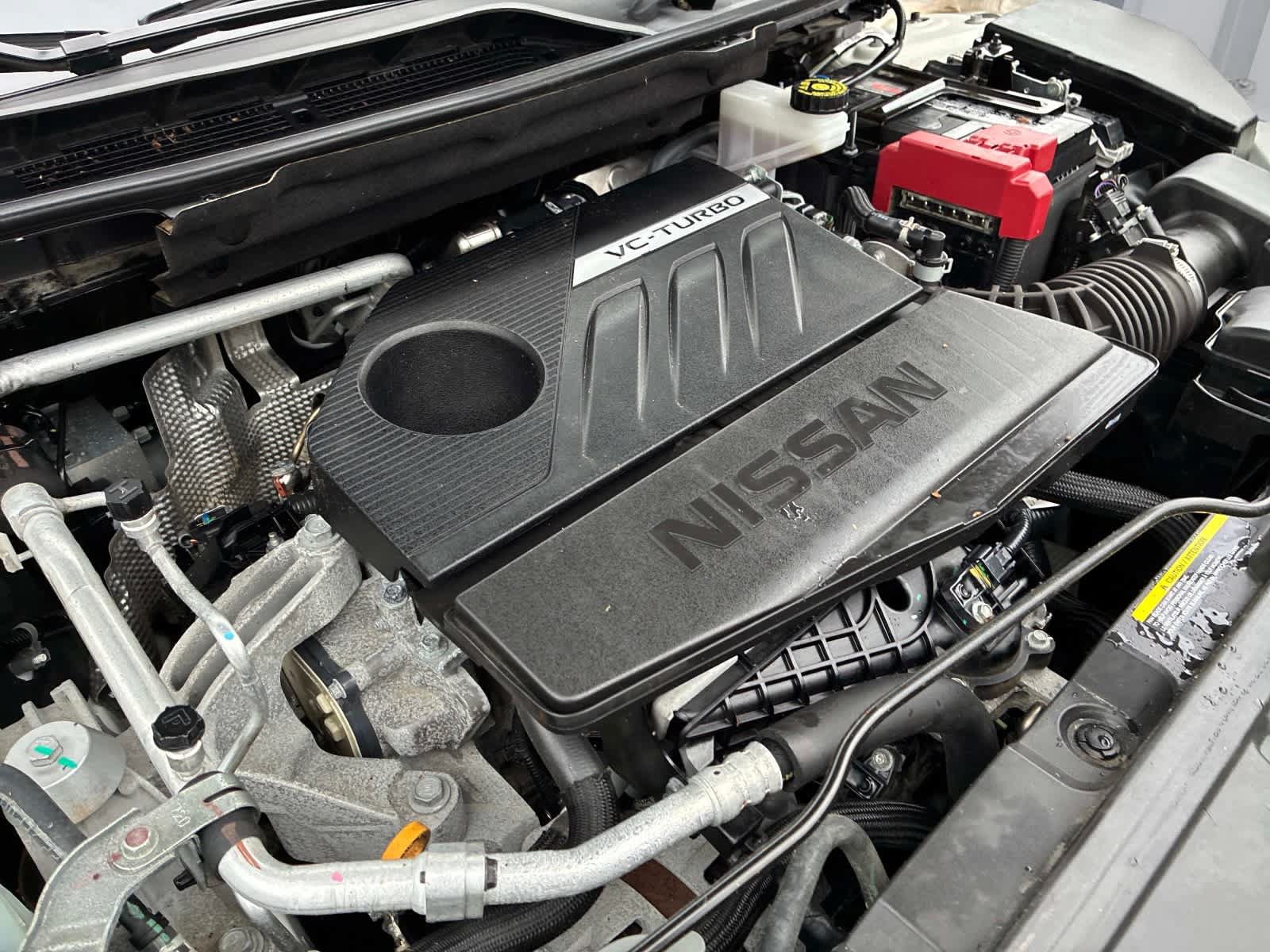 Used 2025 Nissan Rogue SV AWD/4WD image 14