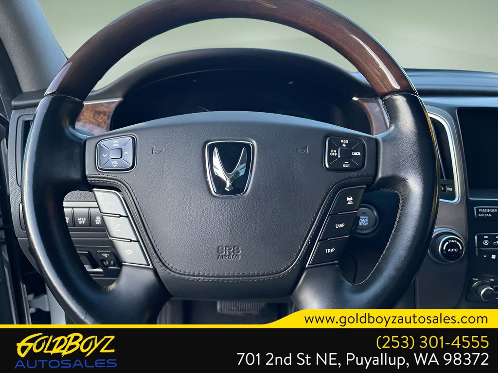 Used 2011 Hyundai Equus Signature RWD image 21