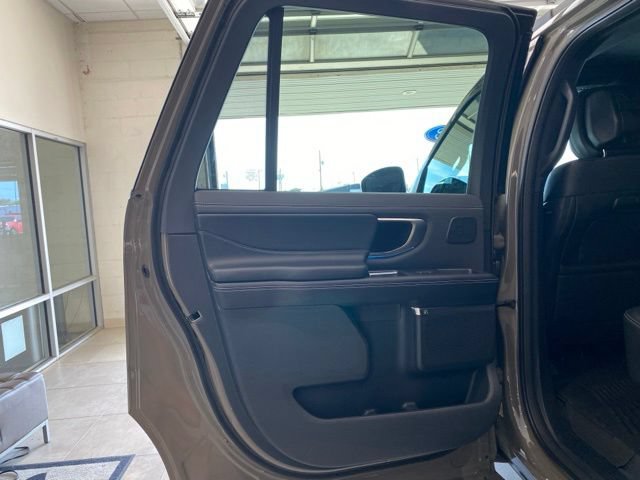 New 2027 Ford Expedition Max Platinum w/ Stealth Appearance Package AWD/4WD image 15