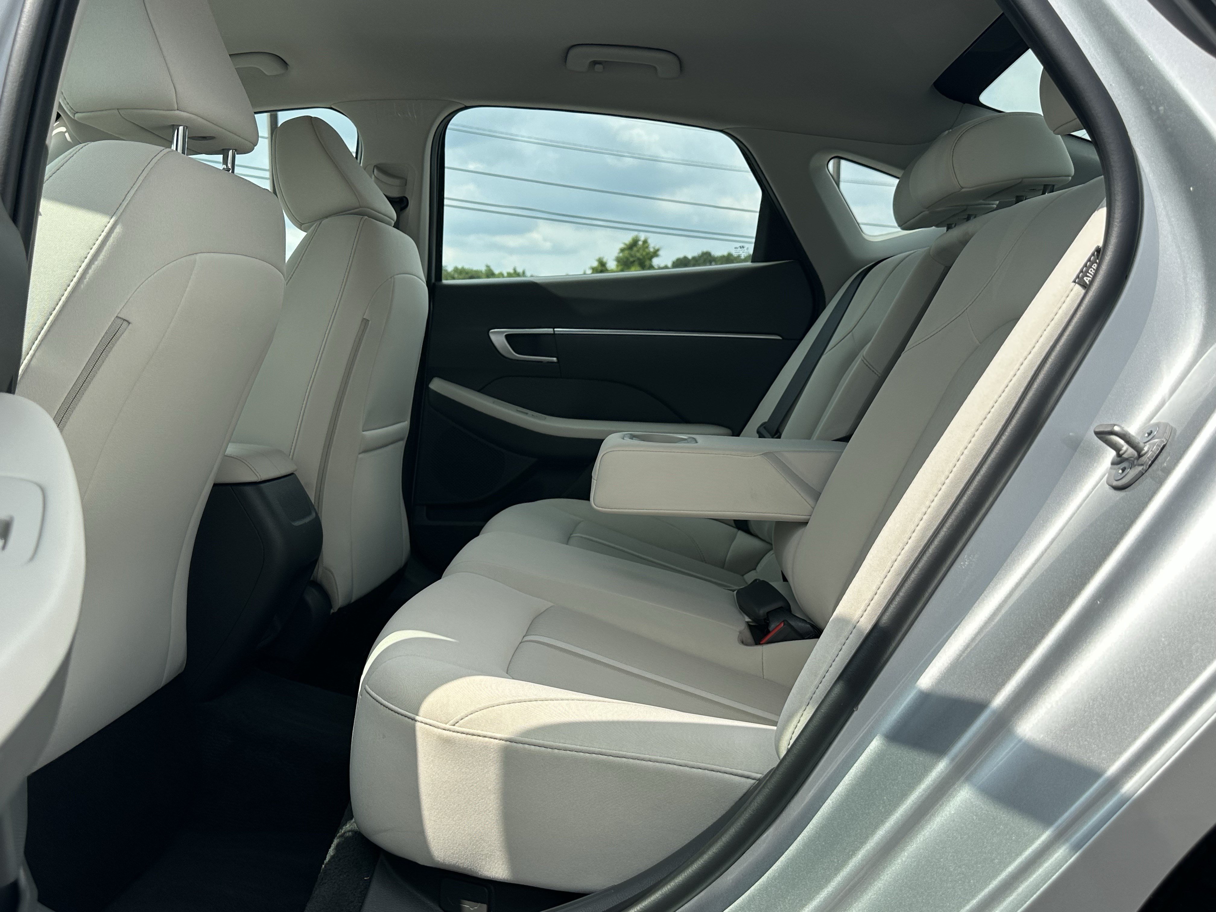 Used 2025 Hyundai Sonata SEL FWD image 20