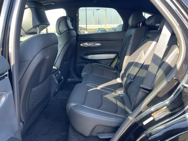 New 2025 Genesis GV70 3.5T Sport AWD/4WD image 19