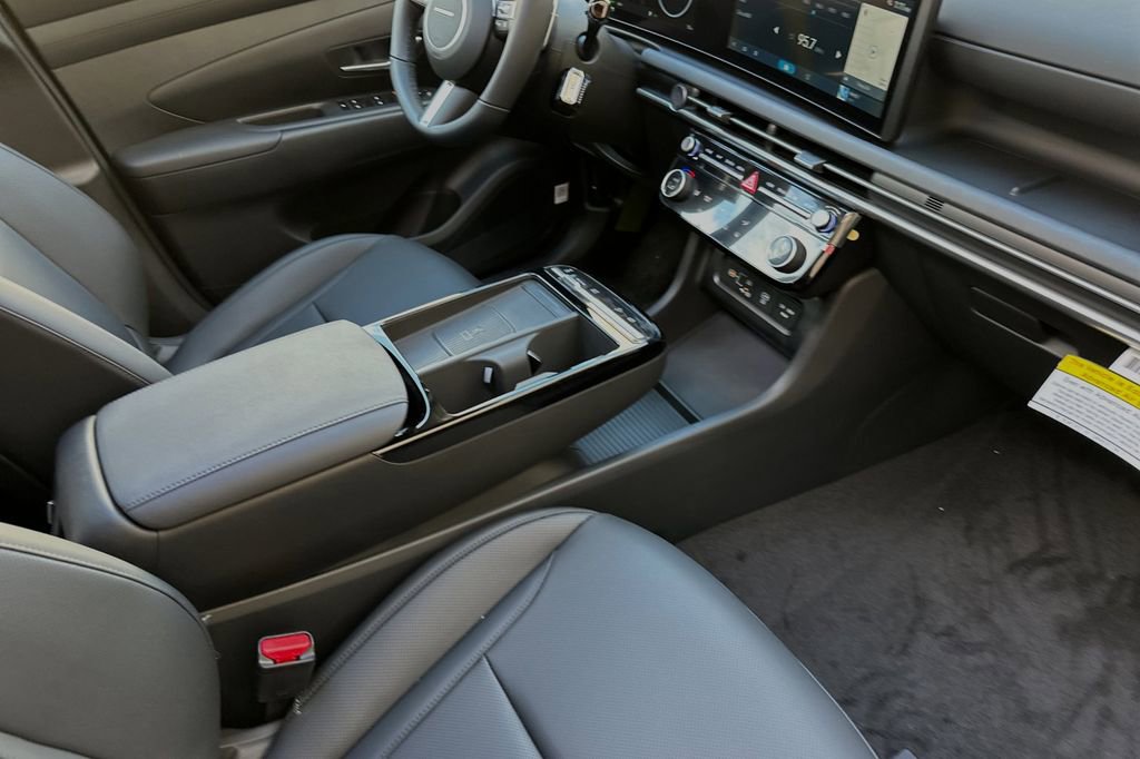 Used 2025 Hyundai Tucson SEL image 14