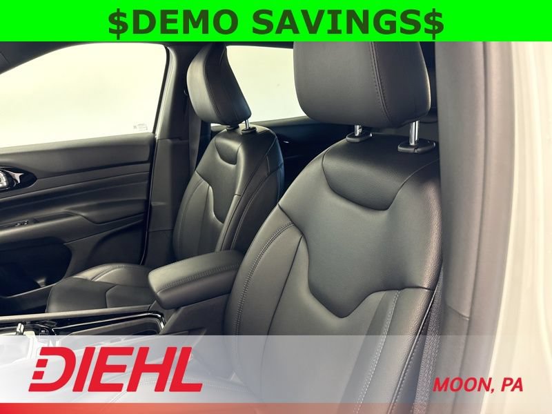 New 2026 Jeep Compass Limited AWD/4WD image 19
