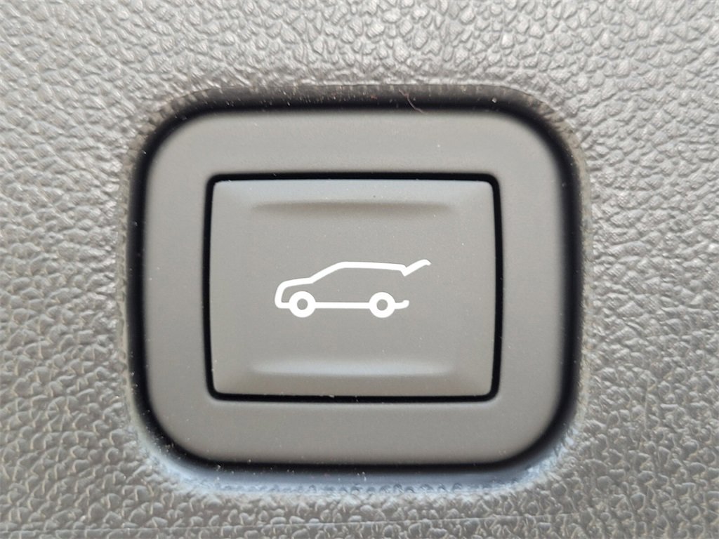 New 2026 GMC Acadia Elevation image 15