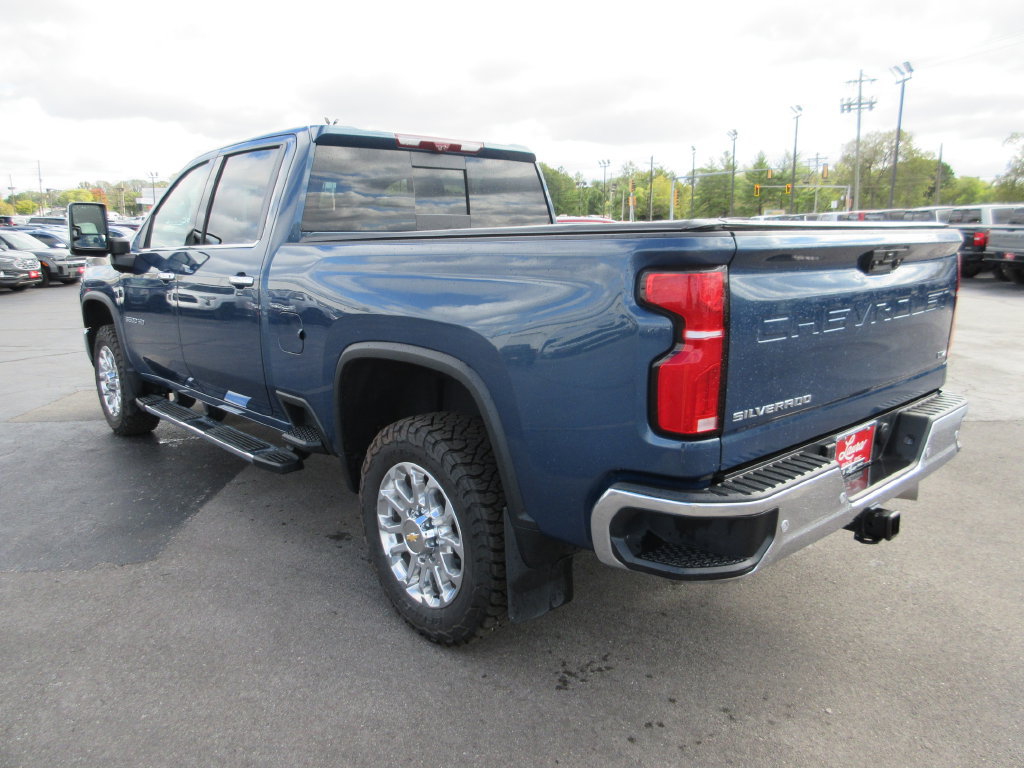 Certified 2025 Chevrolet Silverado 3500 LTZ w/ LTZ Premium Package AWD/4WD image 12