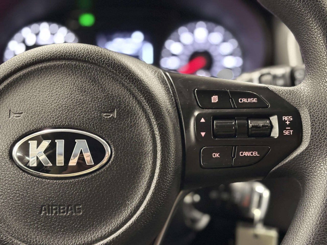 Used 2017 Kia Sorento LX FWD image 34