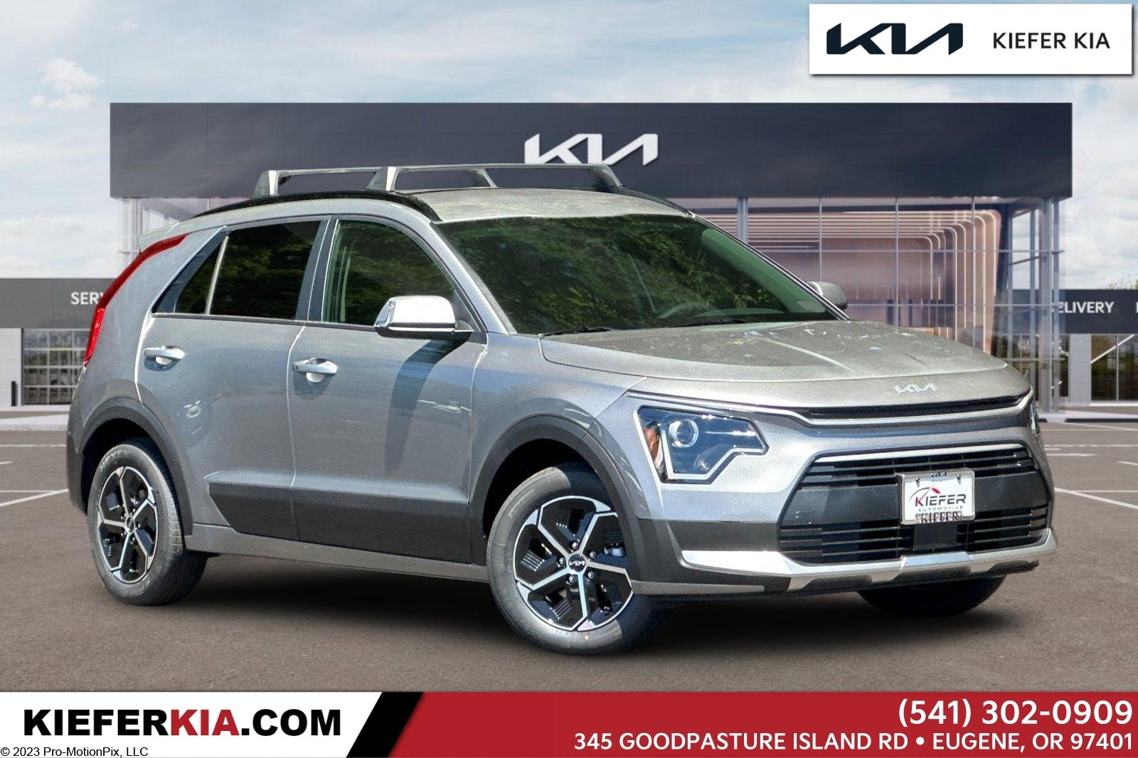 New 2025 Kia Niro EX