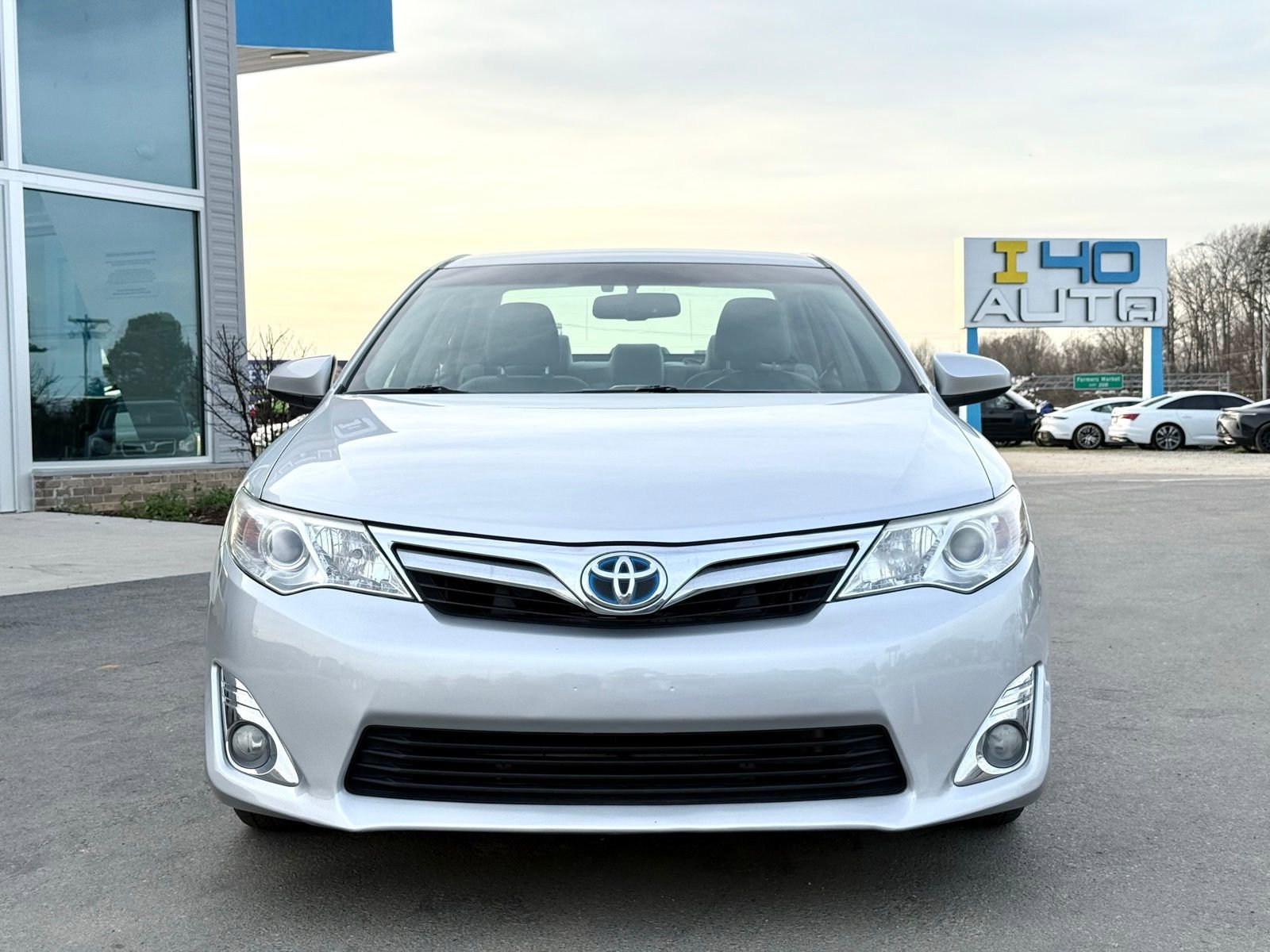 Used 2013 Toyota Camry XLE w/ Convenience Pkg image 4