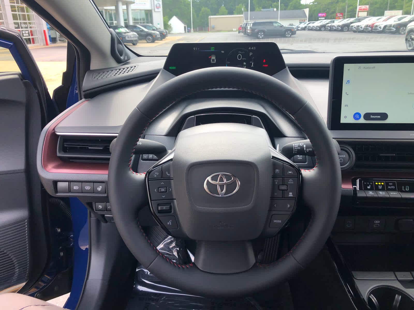 New 2026 Toyota Prius Plug-In Hybrid FWD image 15