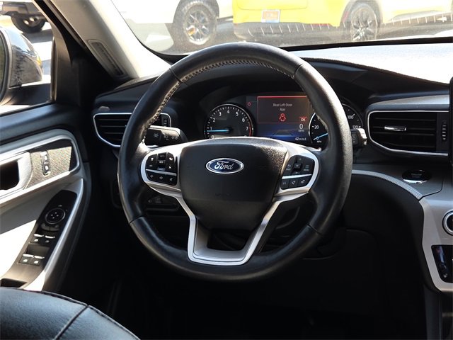 Certified 2022 Ford Explorer XLT w/ Equipment Group 202A image 13