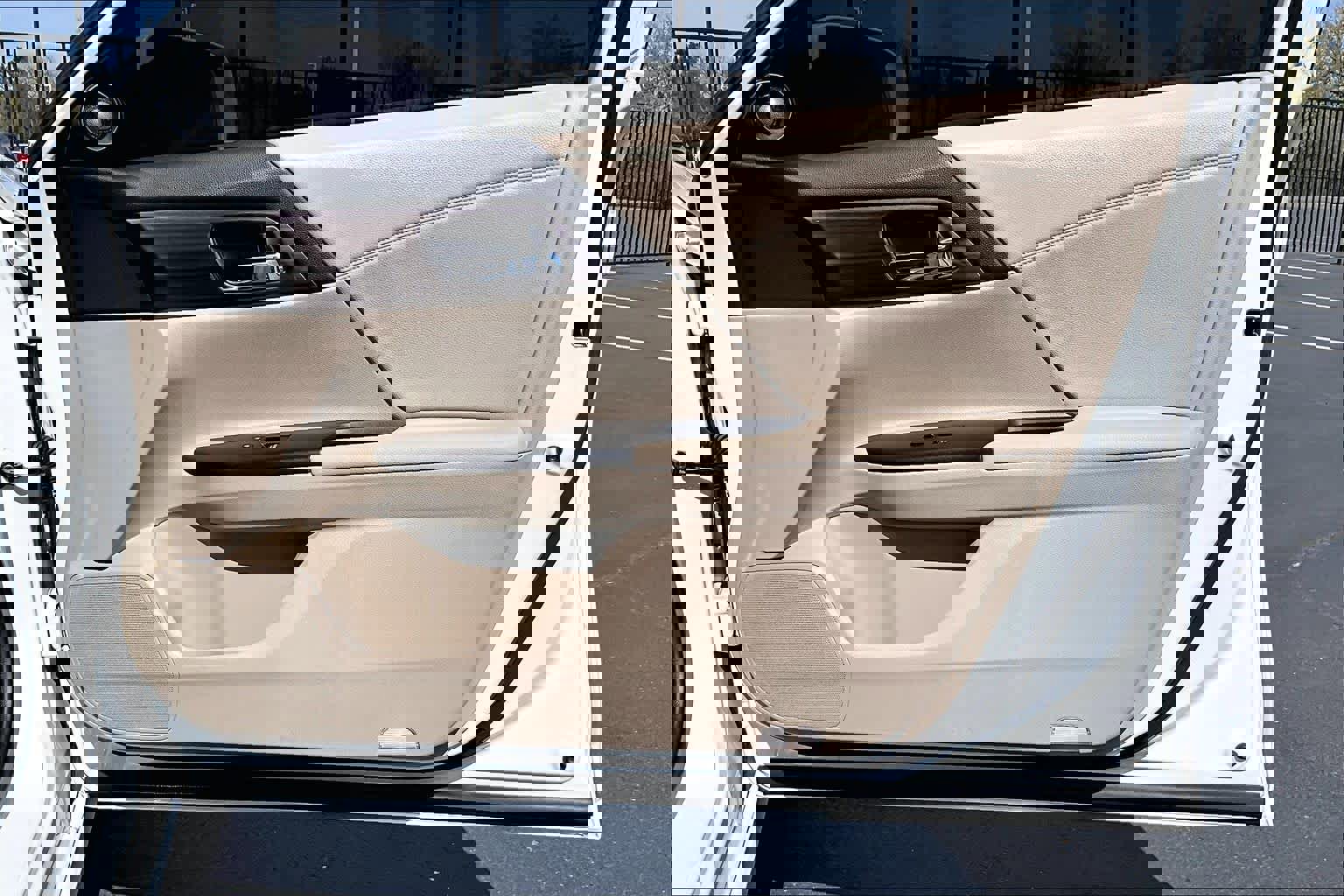 Used 2017 Honda Accord Touring image 26