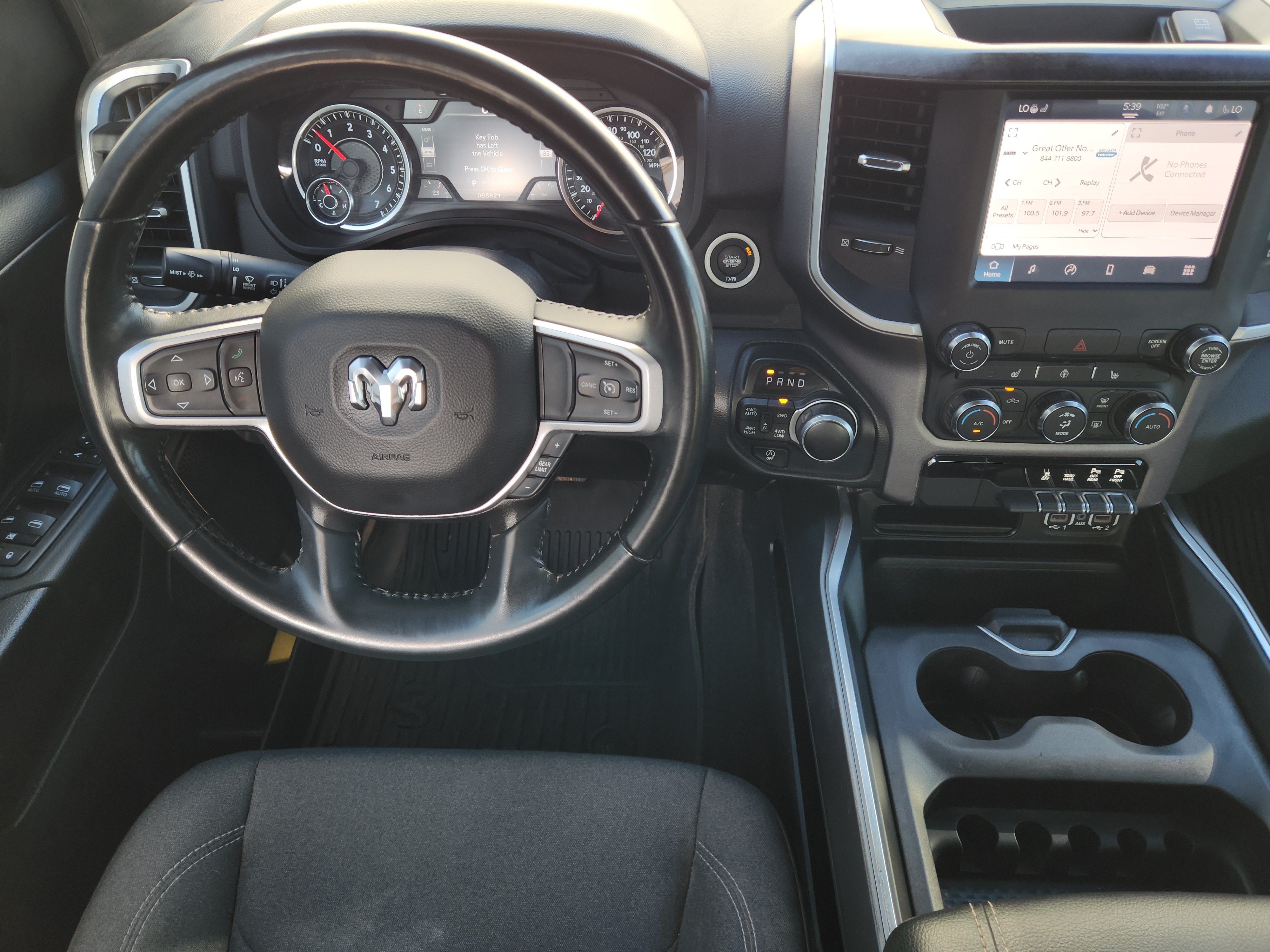 Used 2023 RAM 1500 Big Horn AWD/4WD image 30