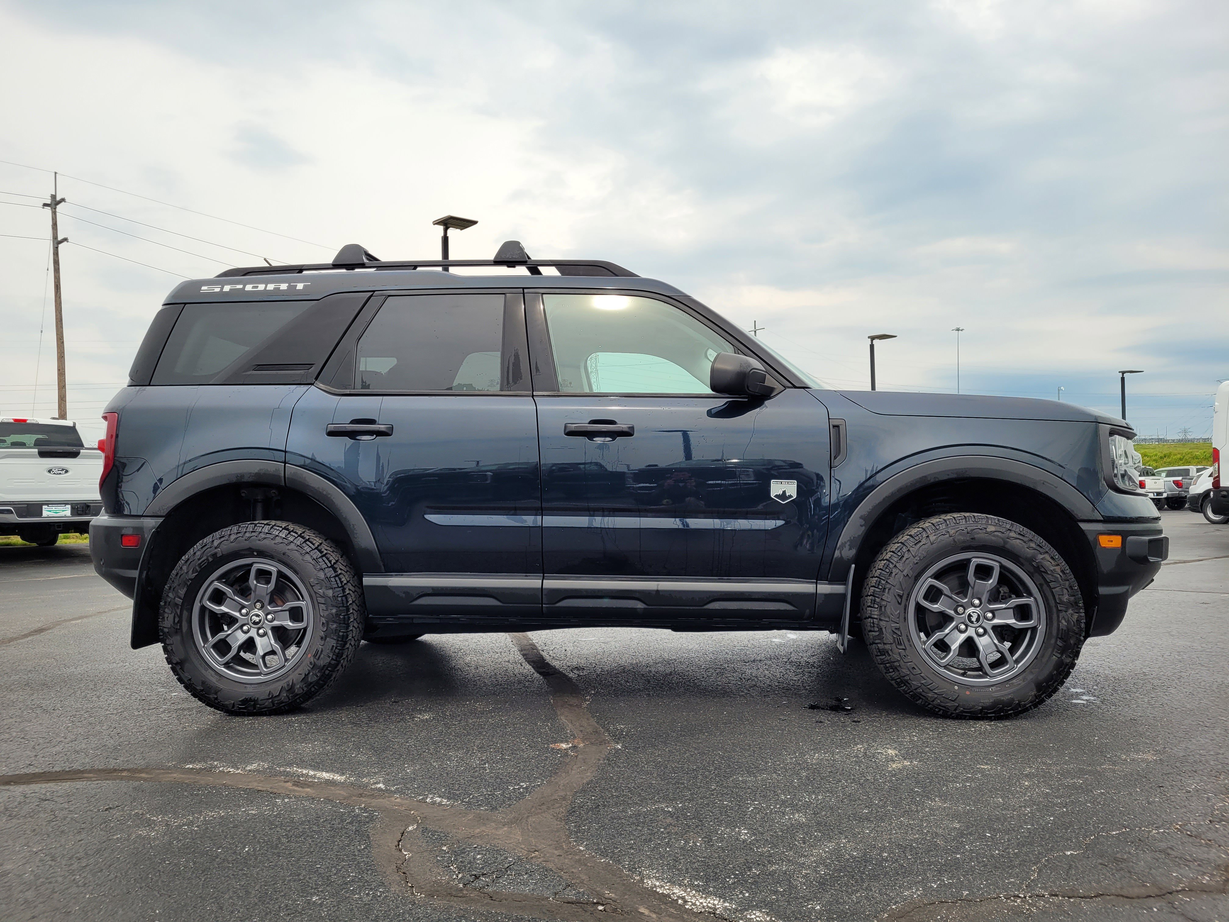Used 2021 Ford Bronco Sport Big Bend w/ Big Bend Package (96B) AWD/4WD image 2