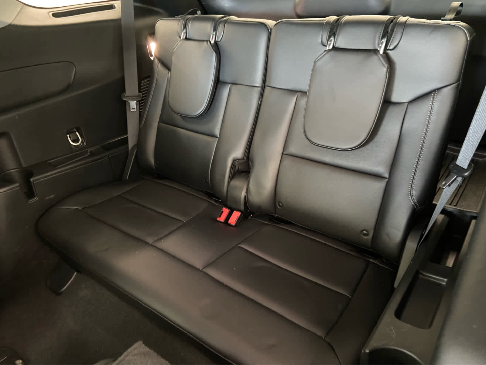 Used 2023 Ford Explorer Limited w/ Limited Technology Package AWD/4WD image 18