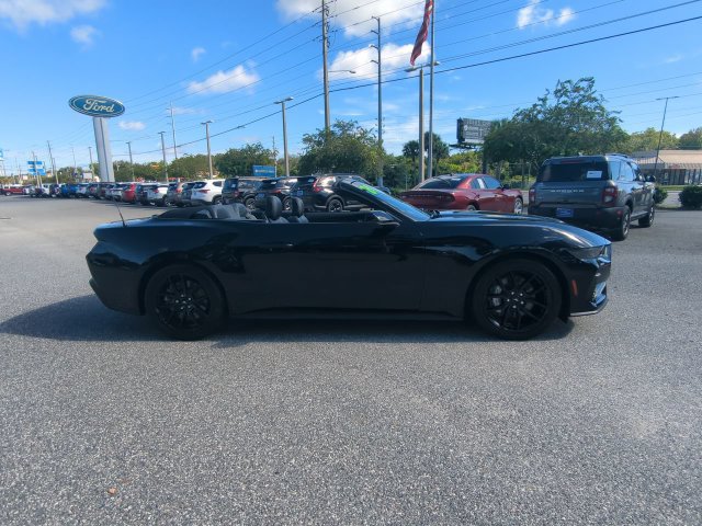 Used 2024 Ford Mustang GT Premium RWD image 4